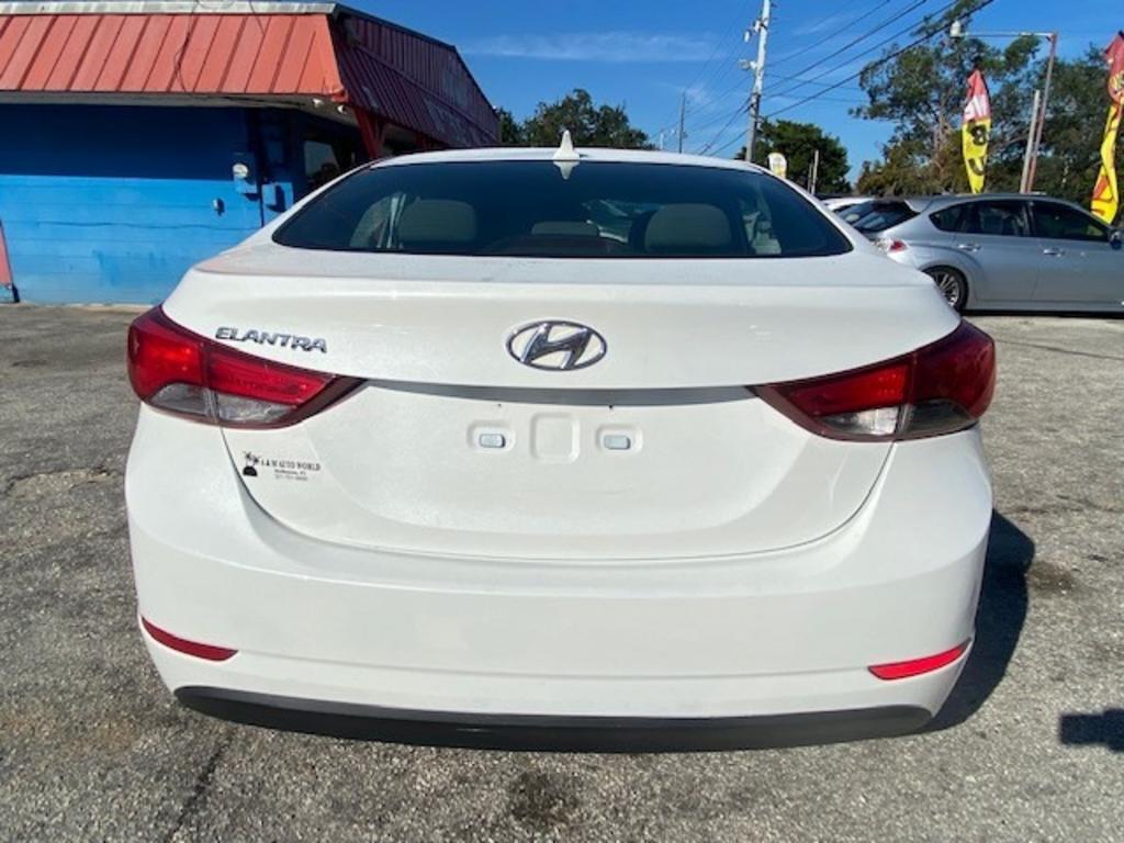 2014 Hyundai Elantra Limited photo