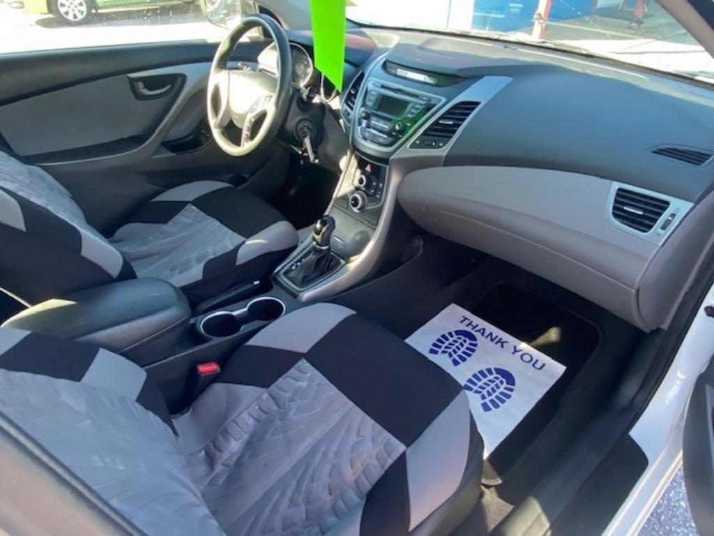 2014 Hyundai Elantra Limited photo