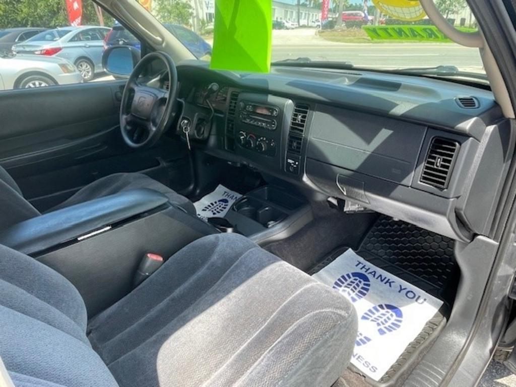 2003 Dodge Dakota photo