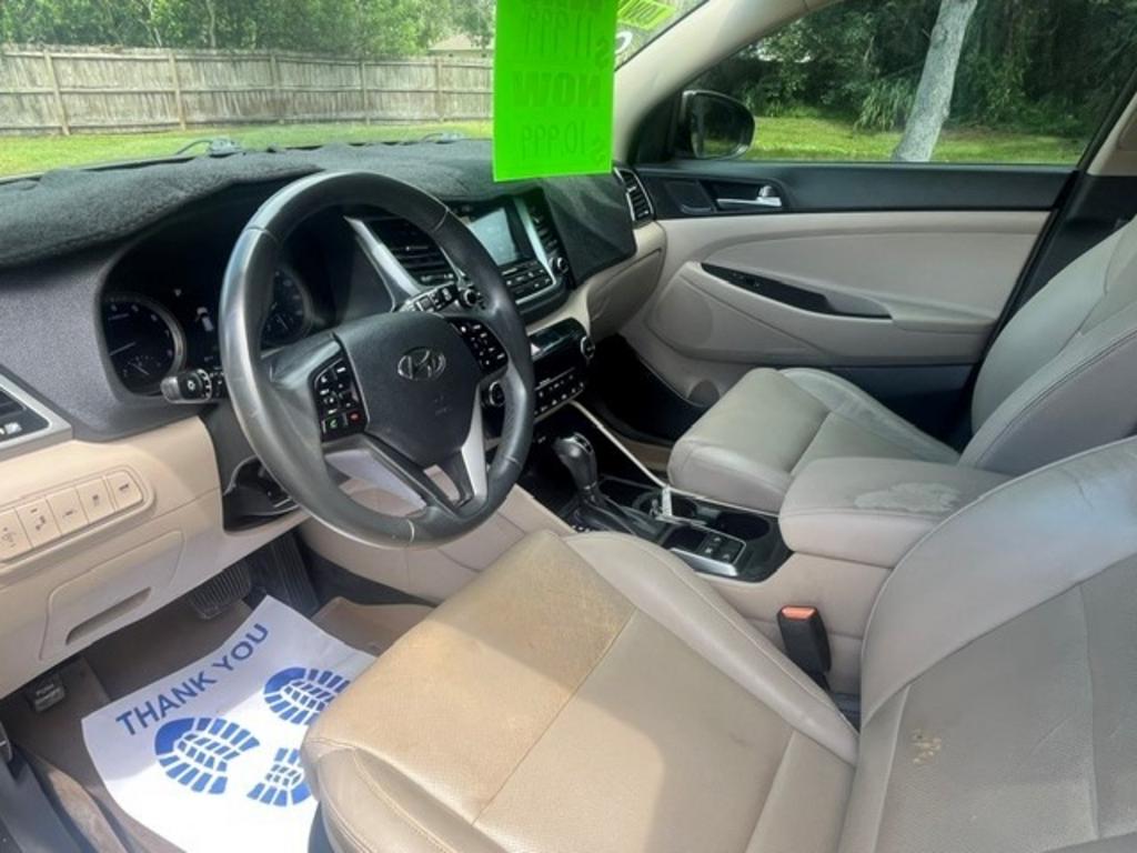 2016 Hyundai Tucson - $10,995