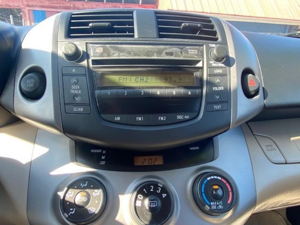 2007 Toyota RAV4 photo