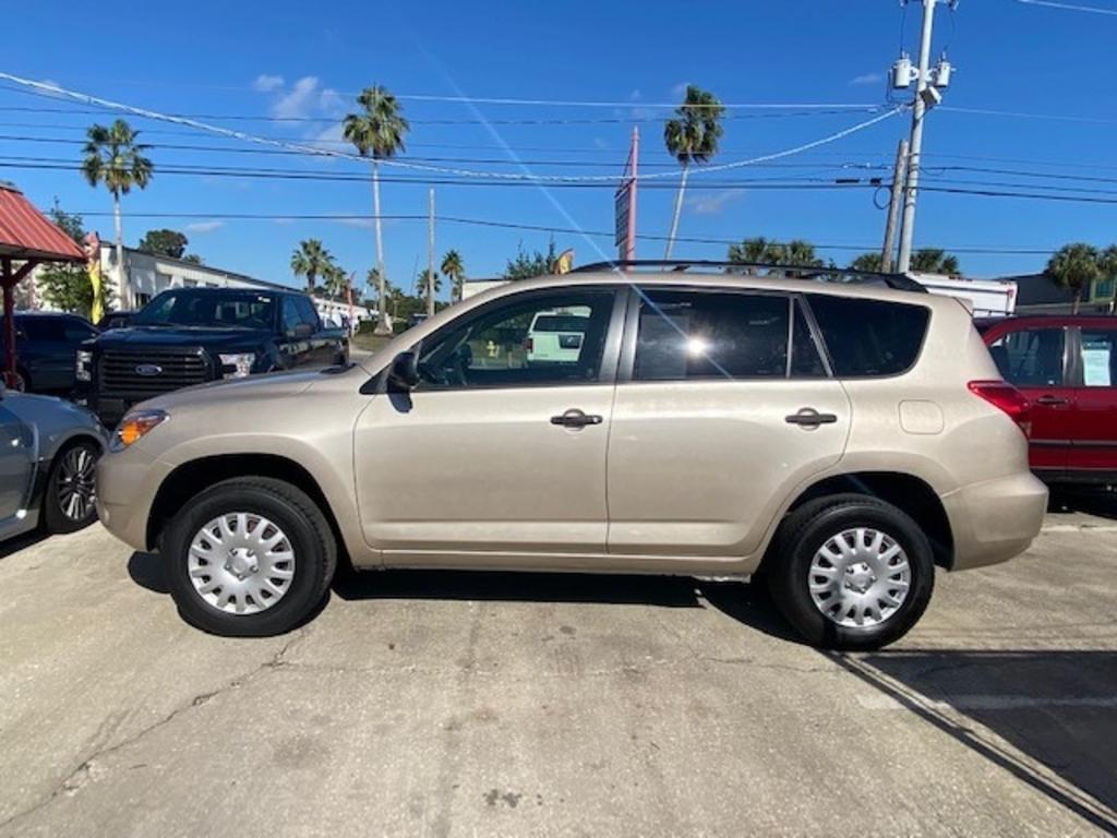 2007 Toyota RAV4 photo