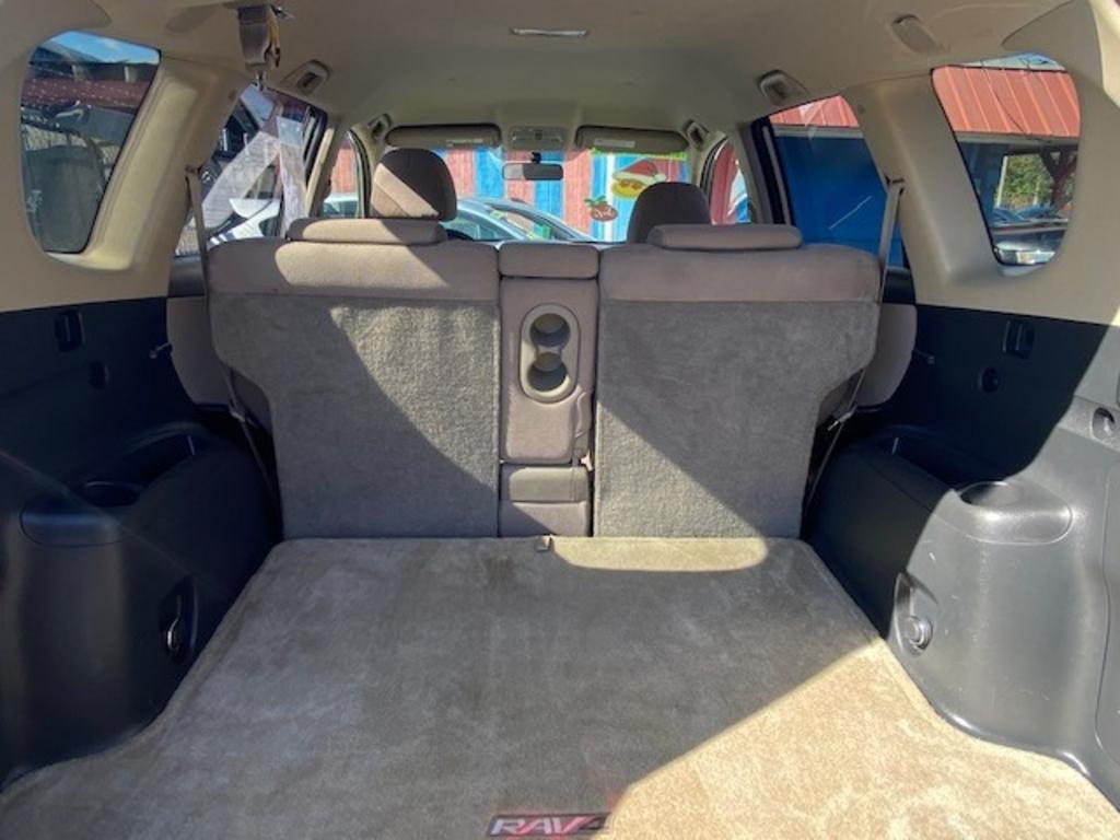 2007 Toyota RAV4 photo