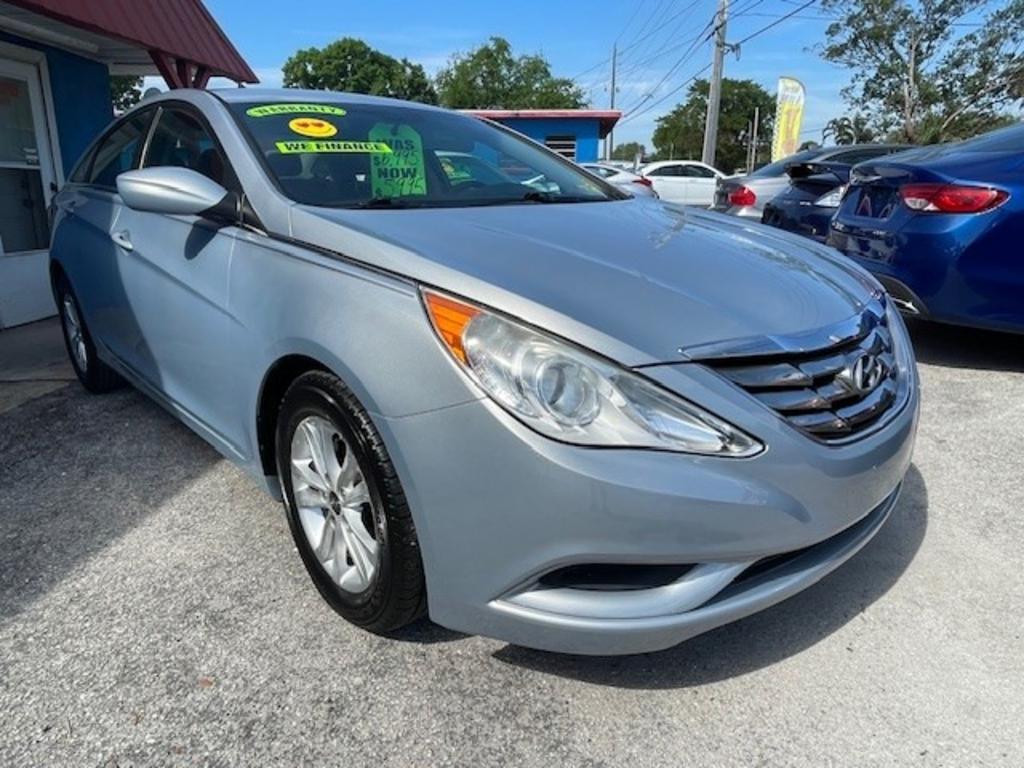 2011 Hyundai Sonata GLS photo