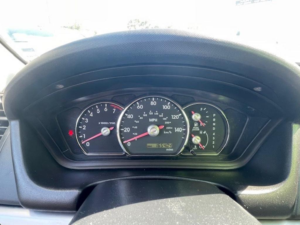 2010 Mitsubishi Galant FE photo