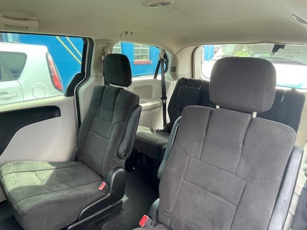 2012 Dodge Grand Caravan SE photo