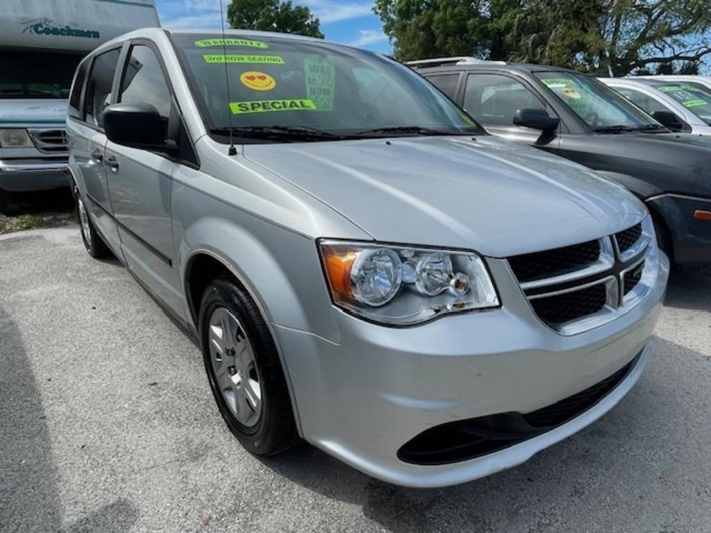 2012 Dodge Grand Caravan SE photo