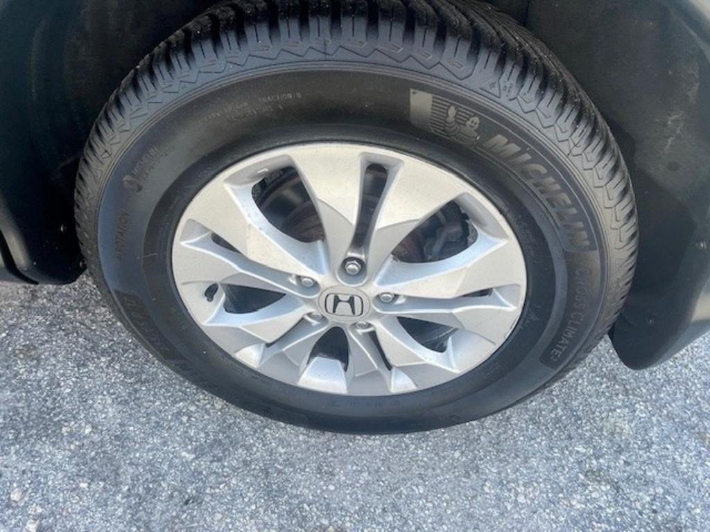 2014 Honda CR-V - $9,995