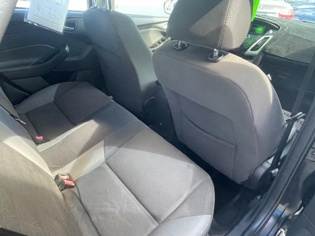 2013 Ford Focus - $6,595