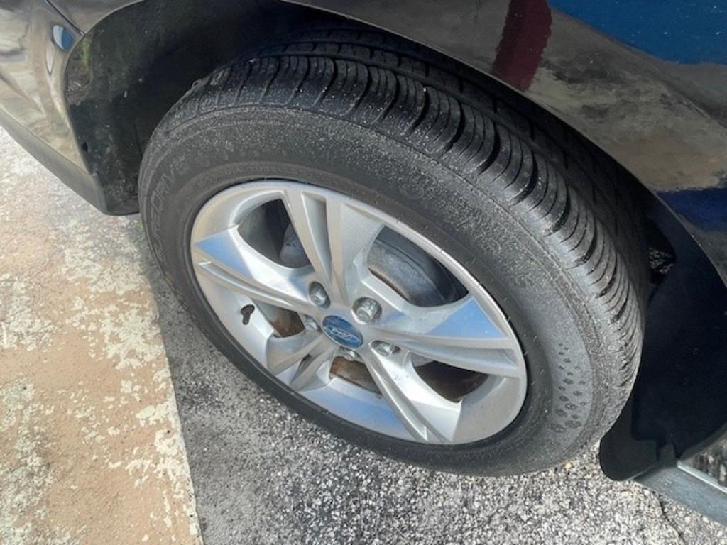 2013 Ford Focus - $6,595