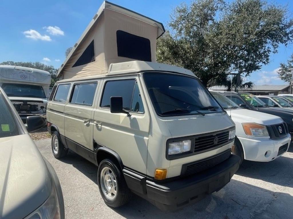 1987 Volkswagen Vanagon - $15,999