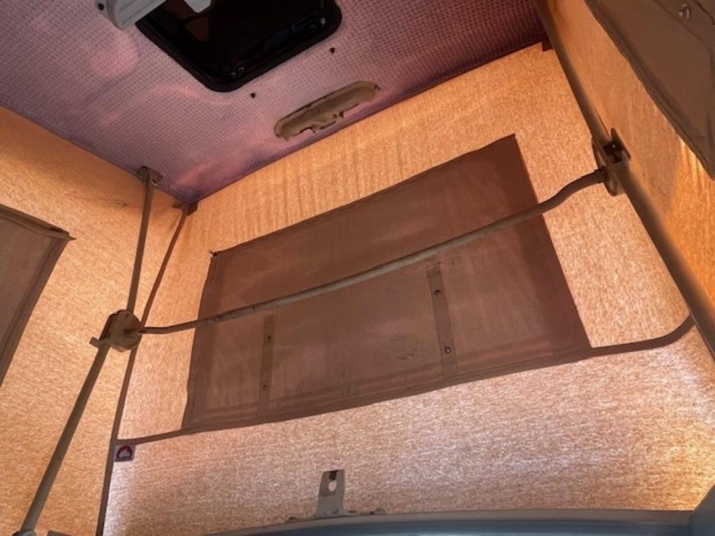 1987 Volkswagen Vanagon - $15,999