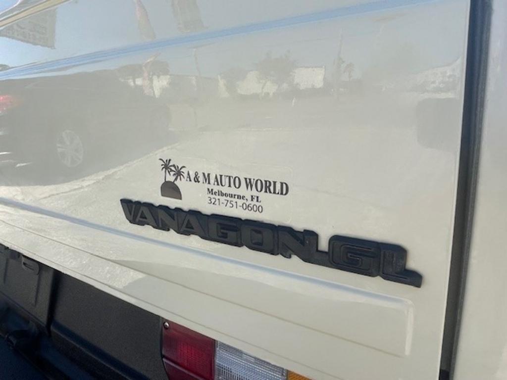 1987 Volkswagen Vanagon - $15,999