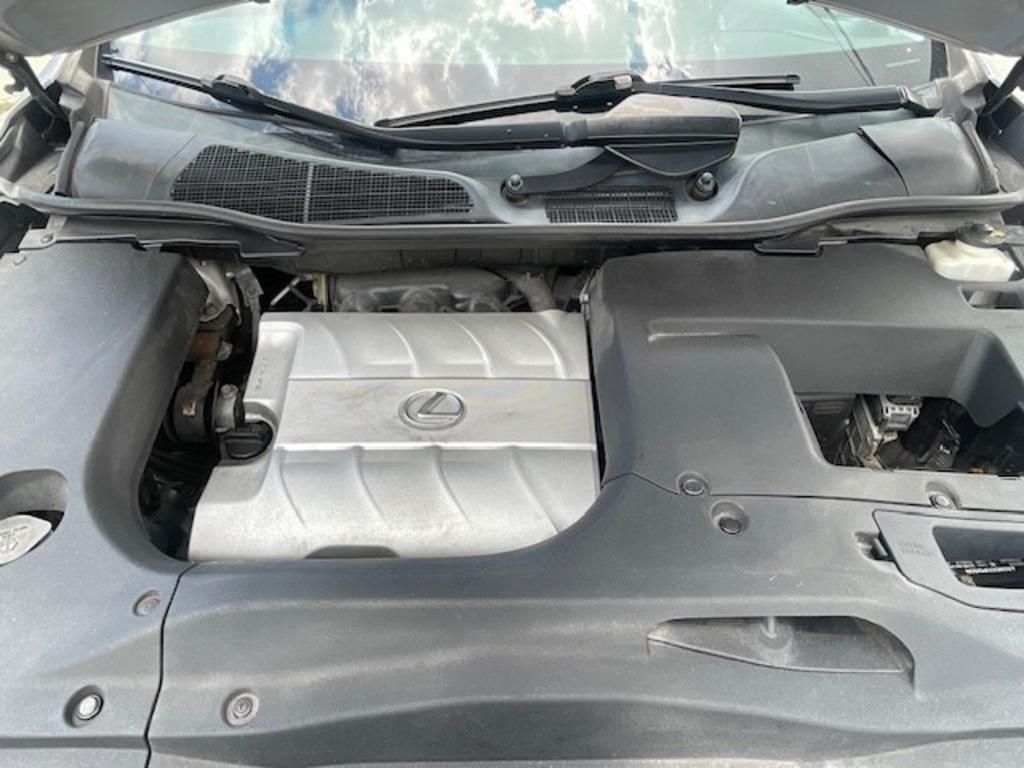 2010 Lexus RX - $11,995