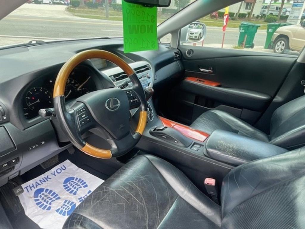 2010 Lexus RX - $11,995