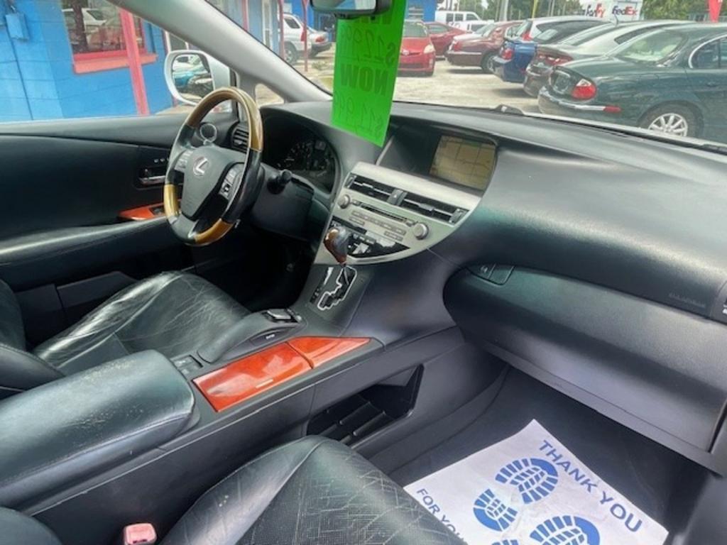 2010 Lexus RX - $11,995