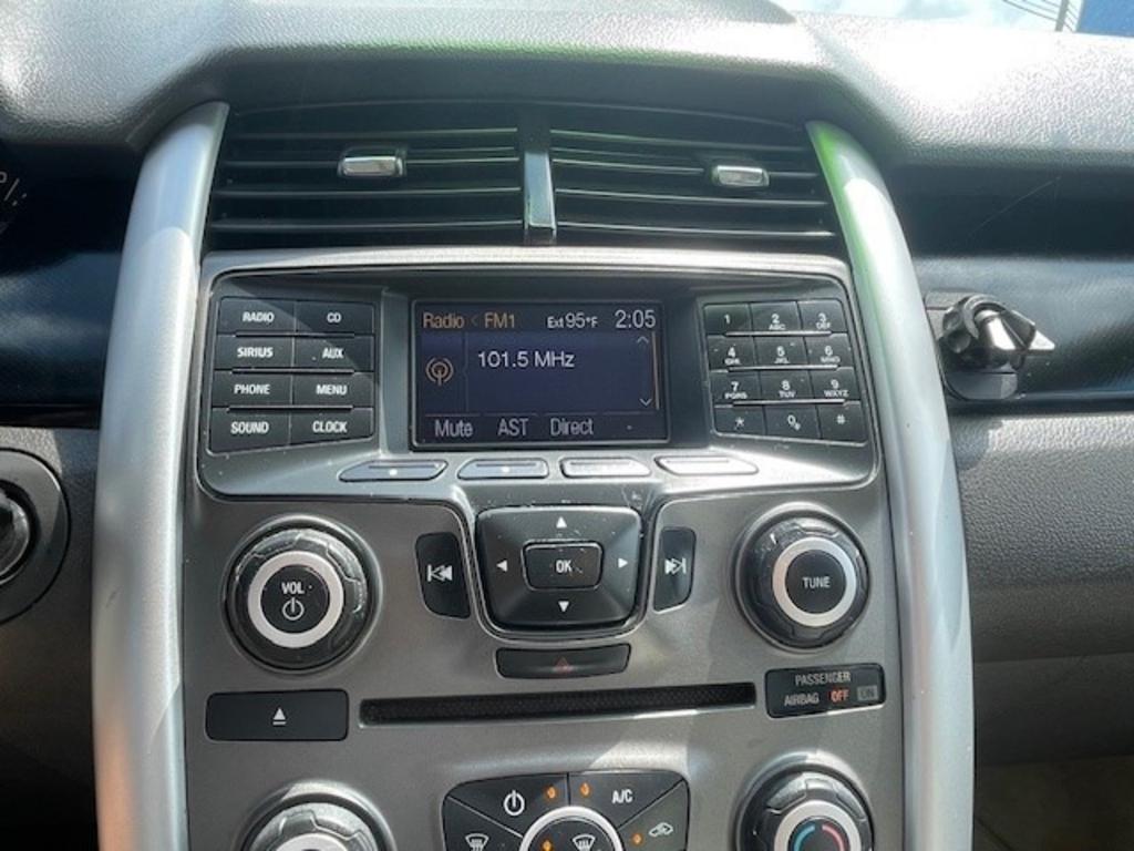 2011 Ford Edge - $5,495
