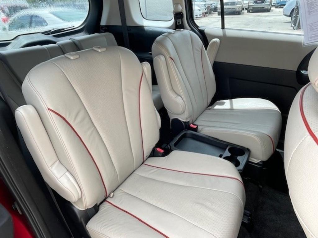 2012 MAZDA MAZDA5 - $7,995