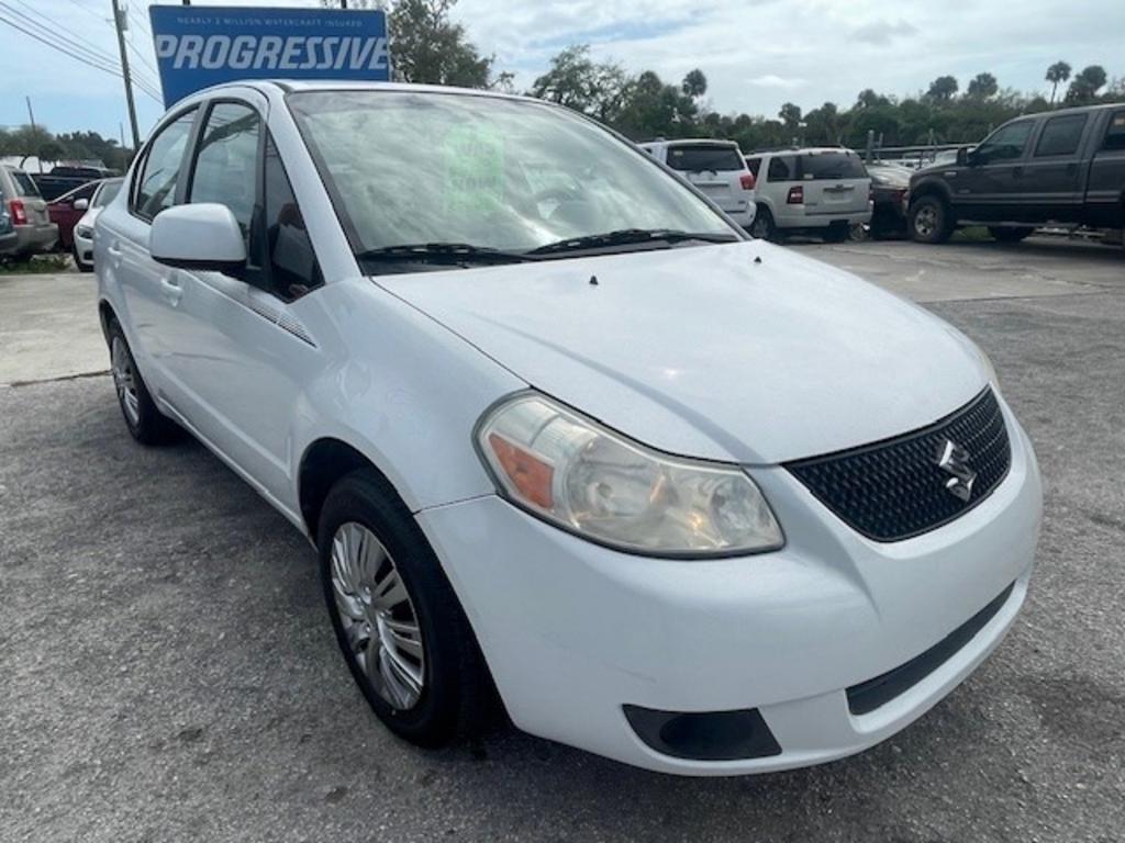 2013 Suzuki SX4 - $2,999