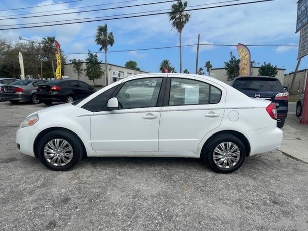 2013 Suzuki SX4 - $2,999