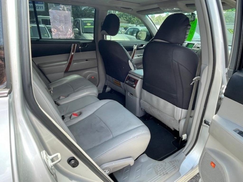 2012 Toyota Highlander - $9,485