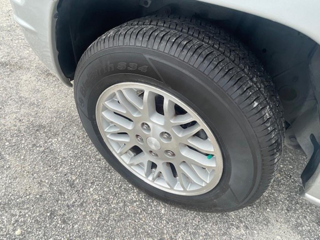 2004 Jeep Cherokee - $5,995