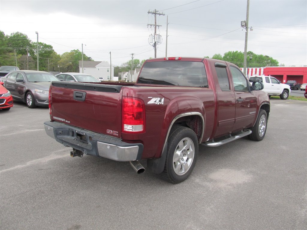 2009 GMC Sierra 1500 SLE photo