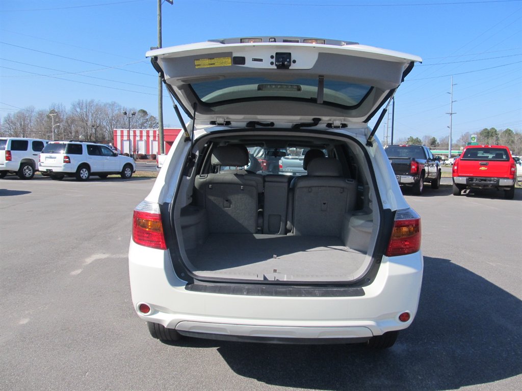 2008 Toyota Highlander Sport photo