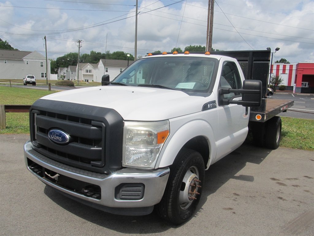 2013 Ford F-350 XL photo