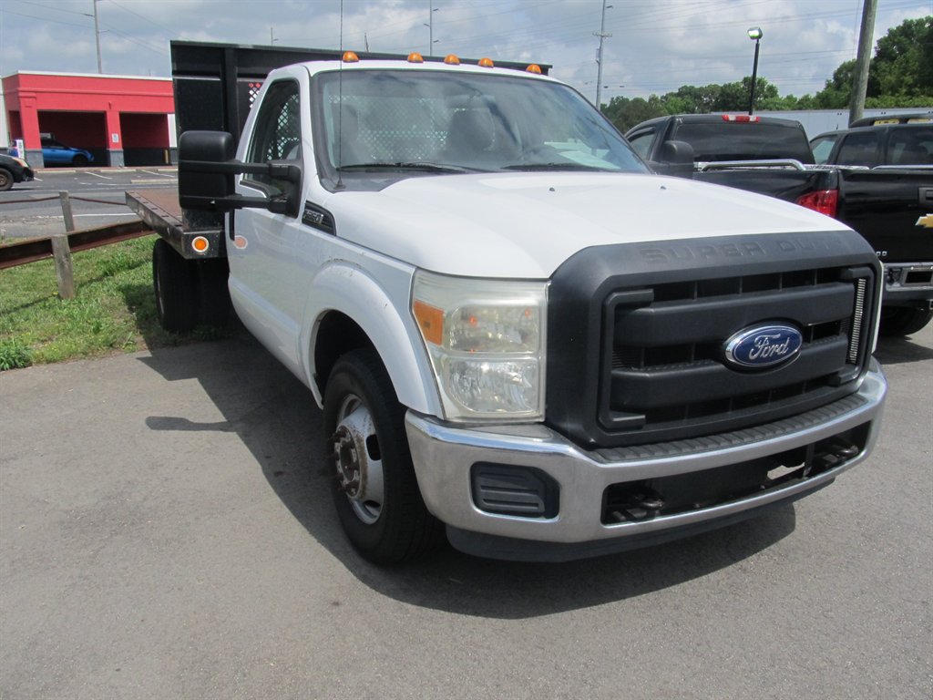 2013 Ford F-350 XL photo