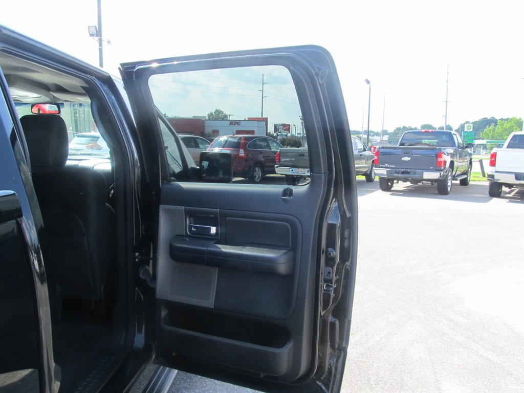 2007 Ford F-150 FX2 photo