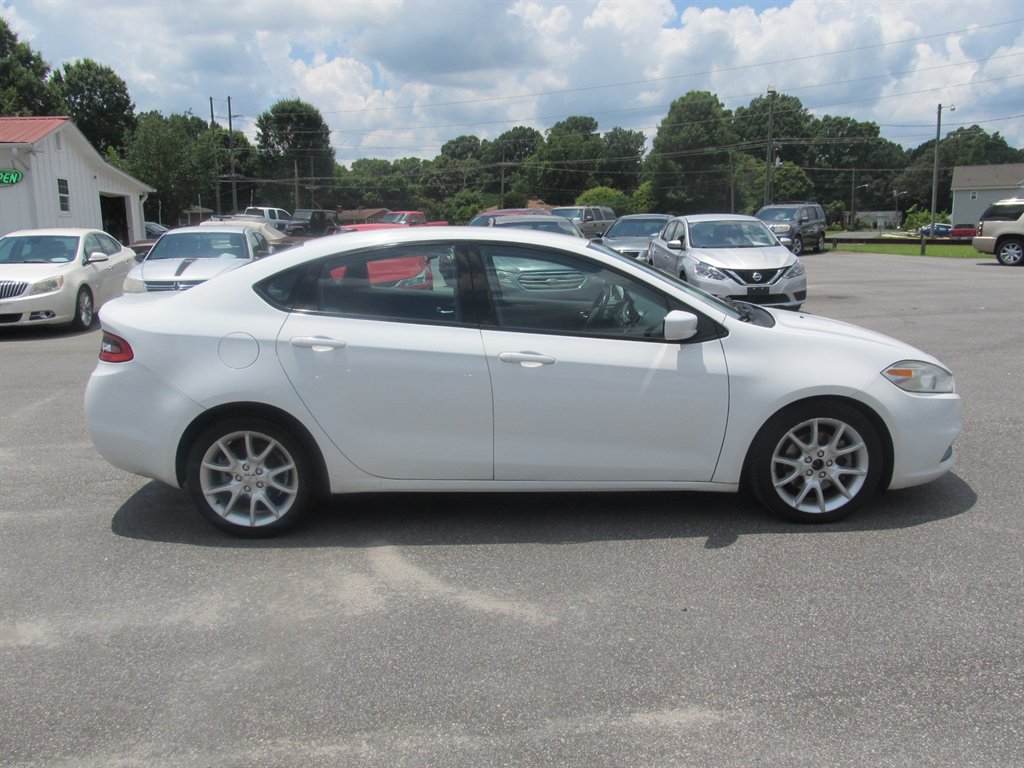 2013 Dodge Dart - $8,999