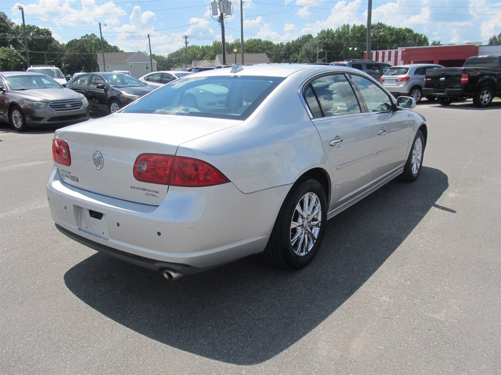 2010 Buick Lucerne - $7,999