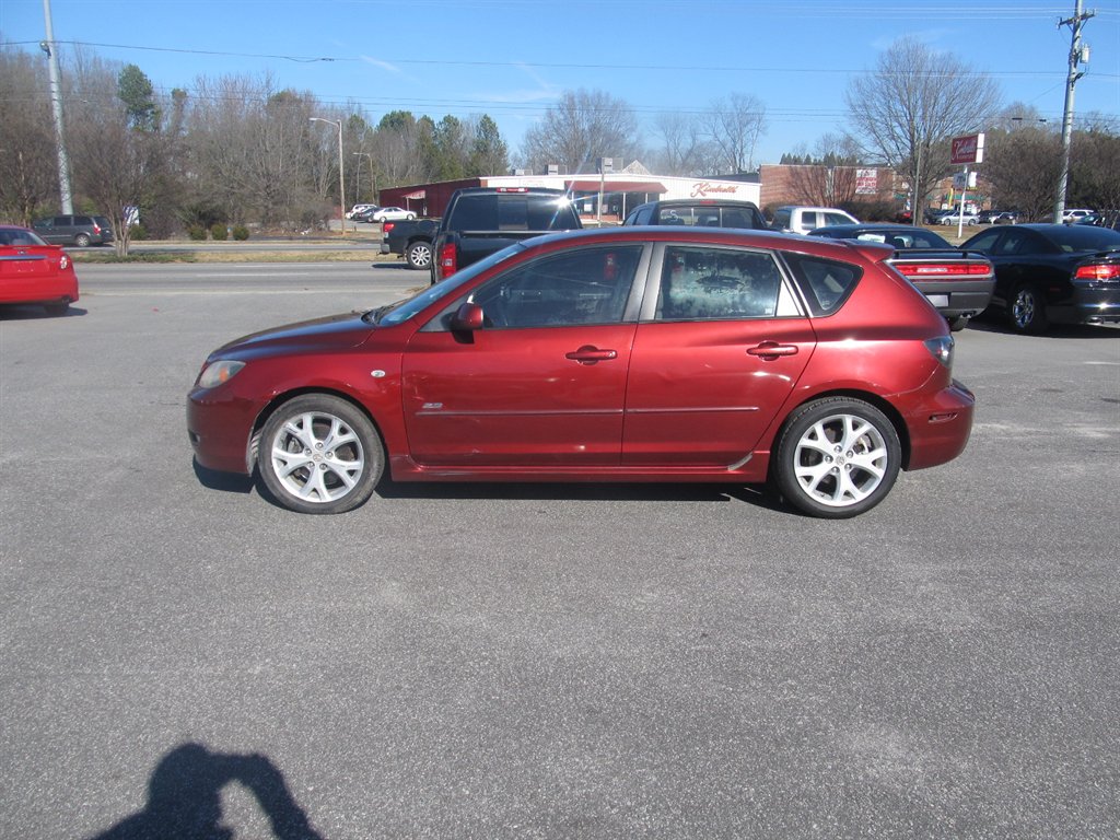 2009 MAZDA MAZDA3 - $6,999