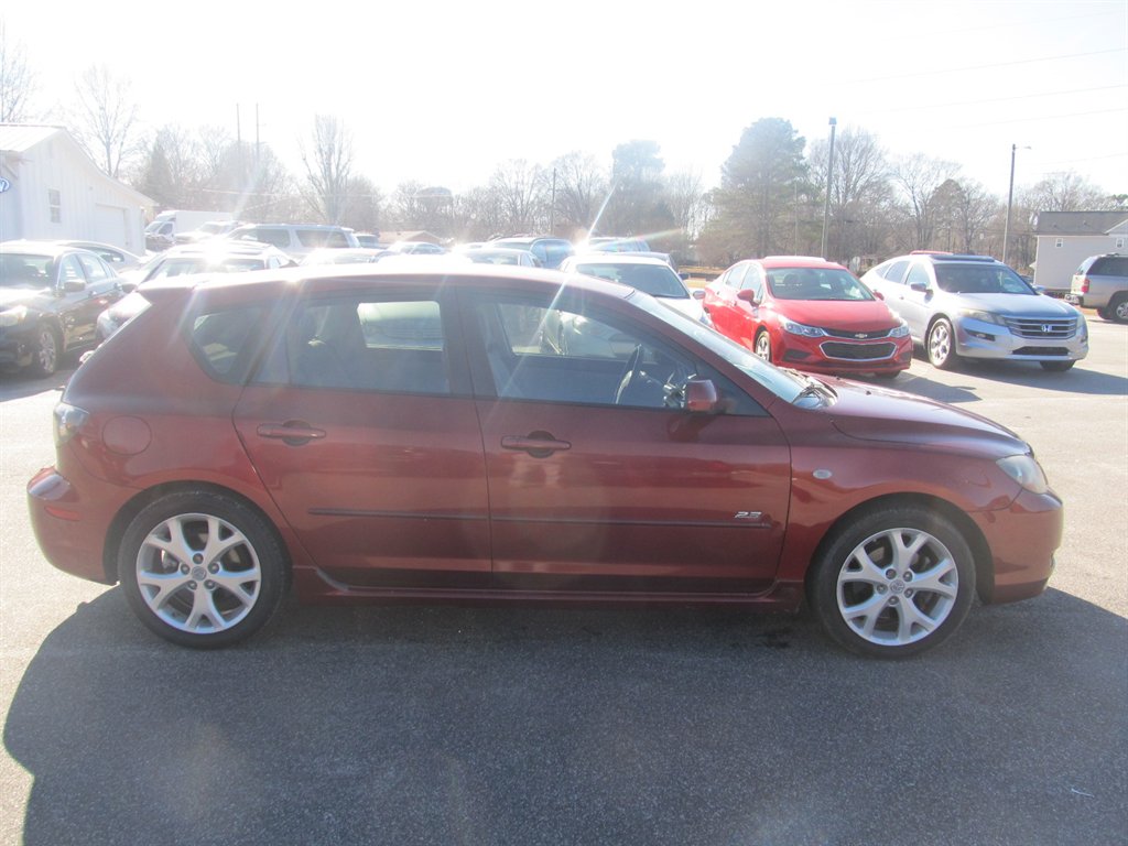 2009 MAZDA MAZDA3 - $6,999