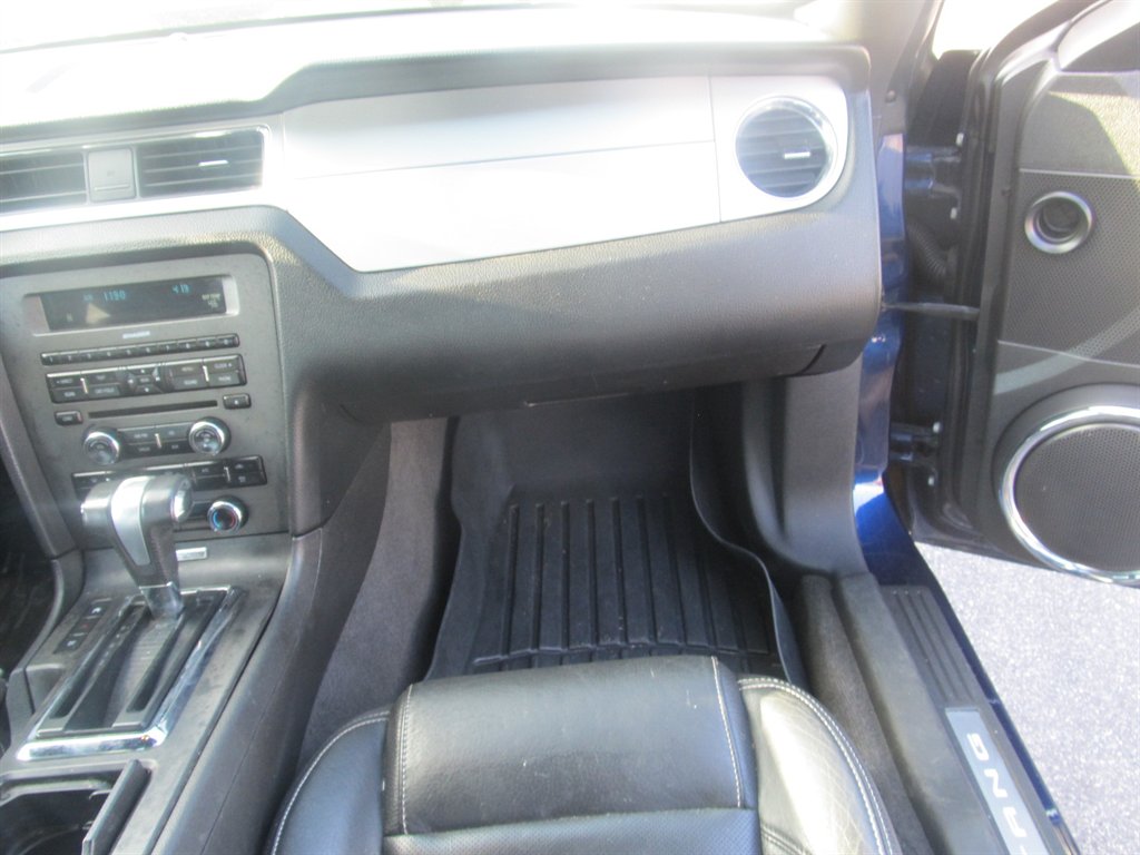 2011 Ford Mustang - $8,999