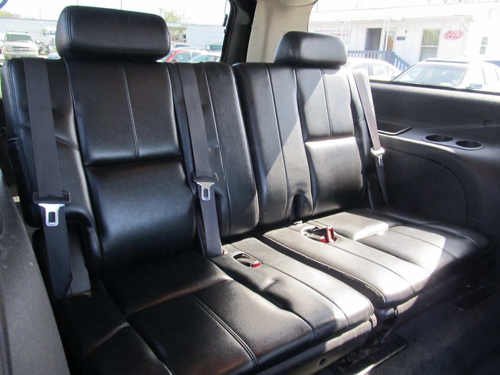 2007 Chevrolet Tahoe - $7,999