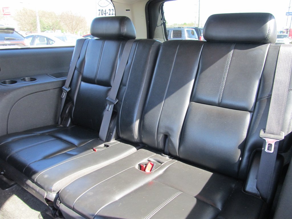 2007 Chevrolet Tahoe - $7,999