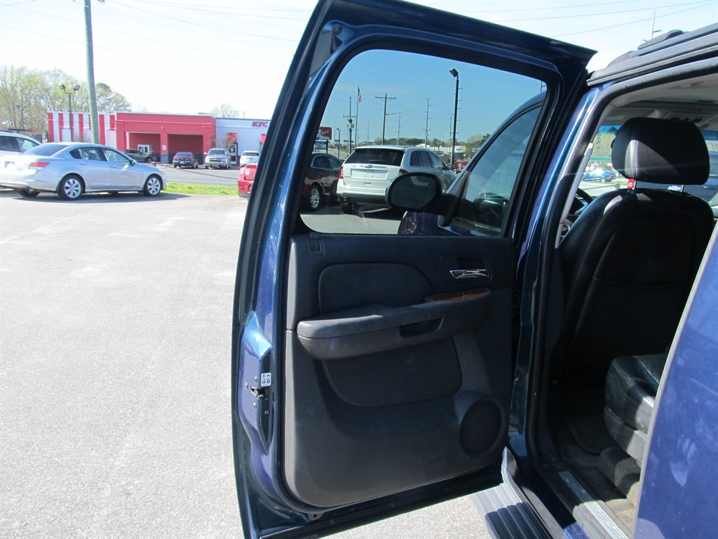 2007 Chevrolet Tahoe - $7,999