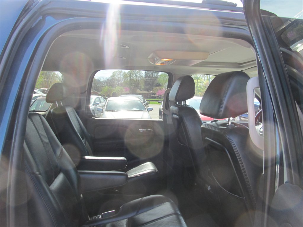 2007 Chevrolet Tahoe - $7,999