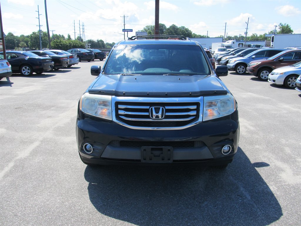 2012 Honda Pilot - $10,999