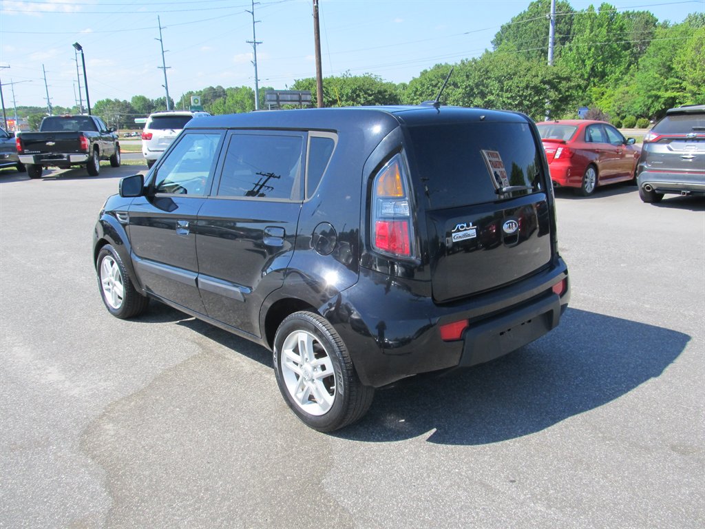 2010 Kia Soul - $7,999