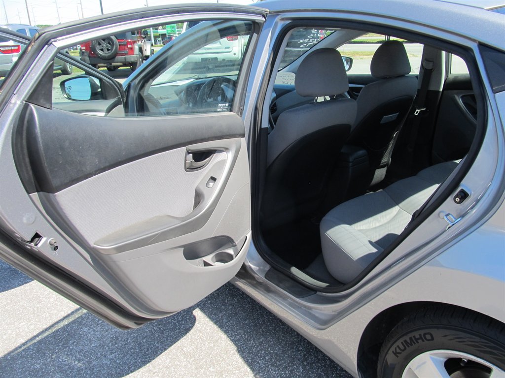 2013 Hyundai Elantra - $7,999