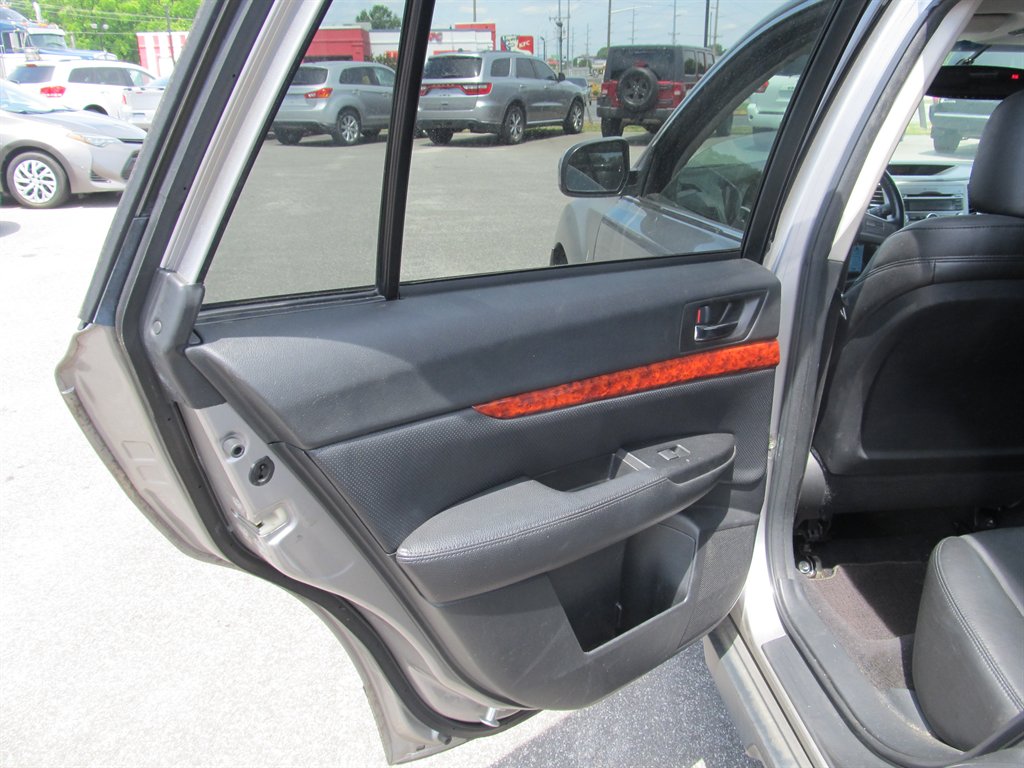 2010 Subaru Outback - $6,999