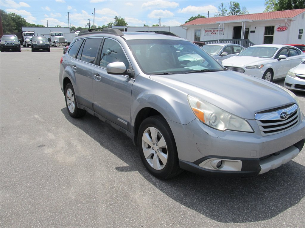 2010 Subaru Outback - $6,999