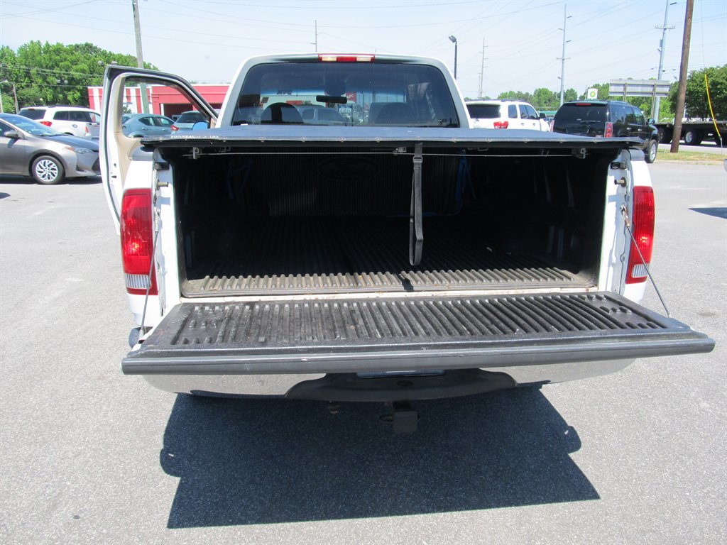 2000 Ford F150 - $7,999