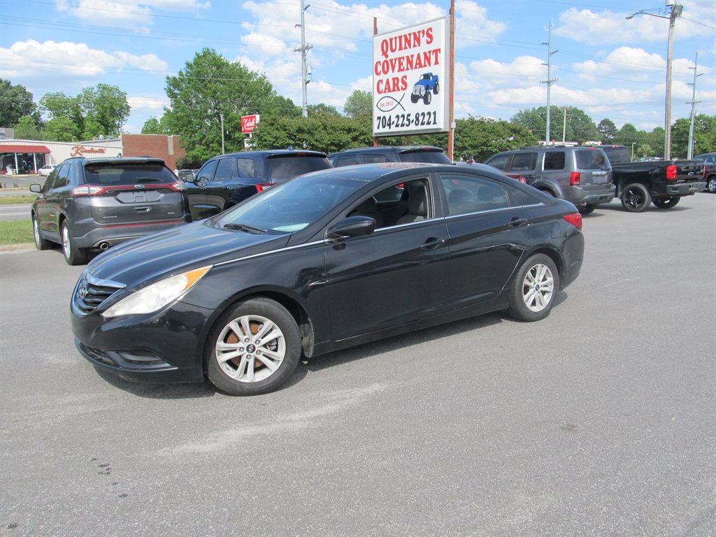 2012 Hyundai Sonata - $6,999