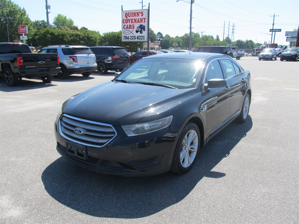 2015 Ford Taurus - $9,999
