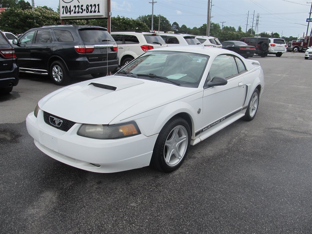 2004 Ford Mustang - $9,999