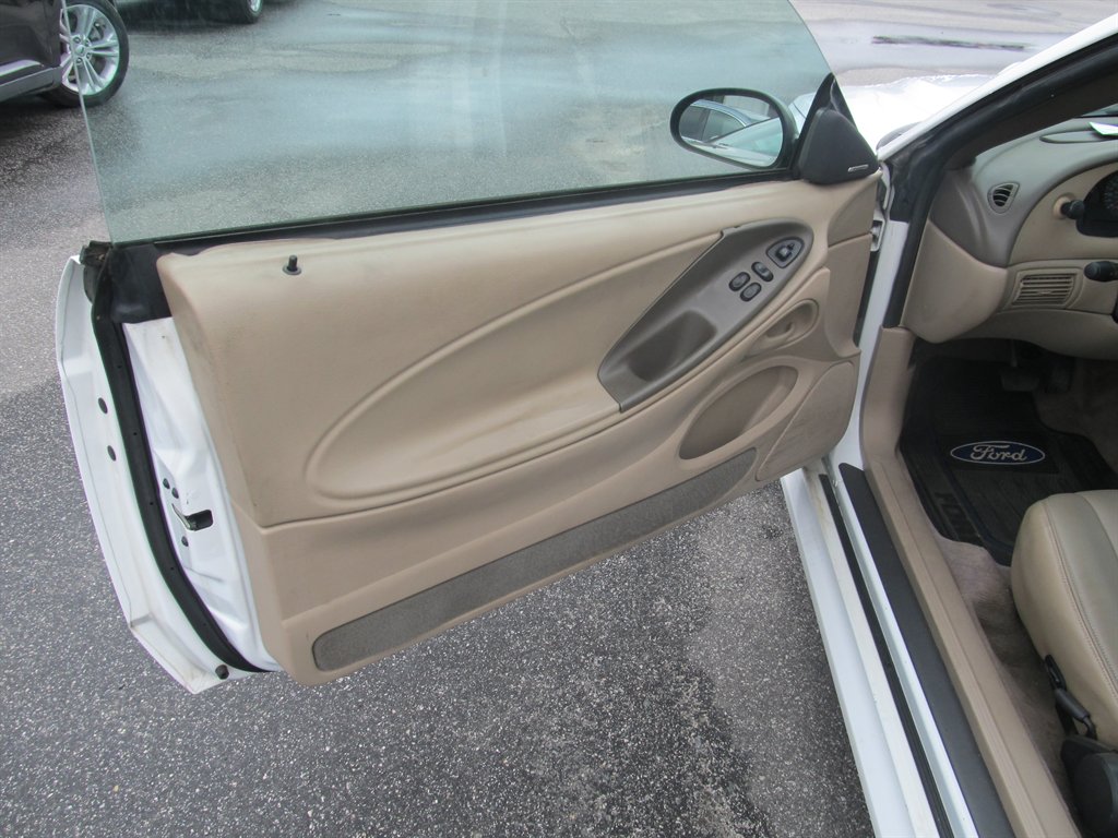2004 Ford Mustang - $9,999